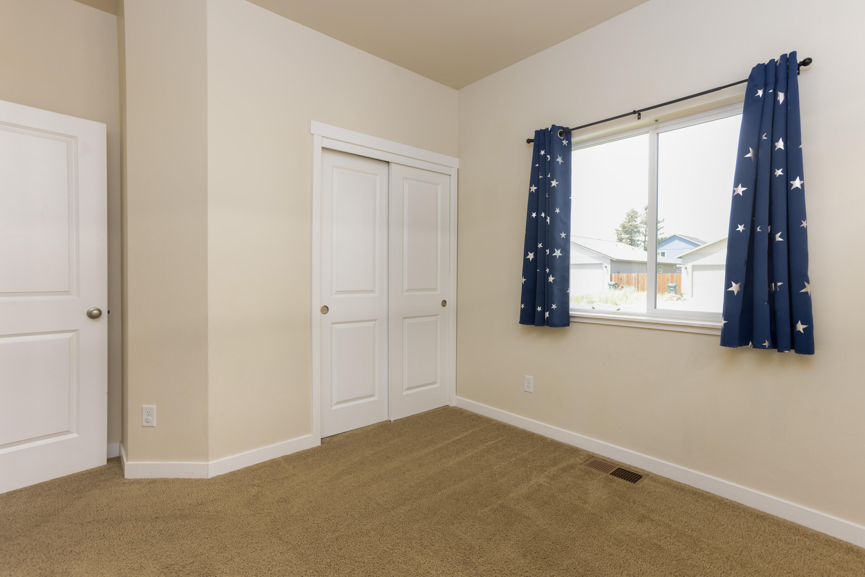 Huntington Meadows - Residential