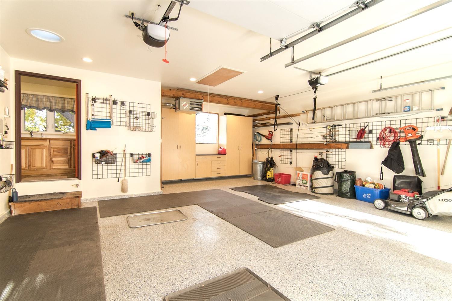 West Hills - Residential