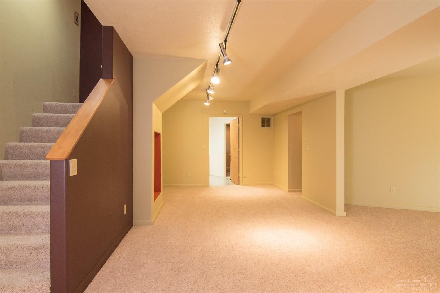 West Hills - Residential