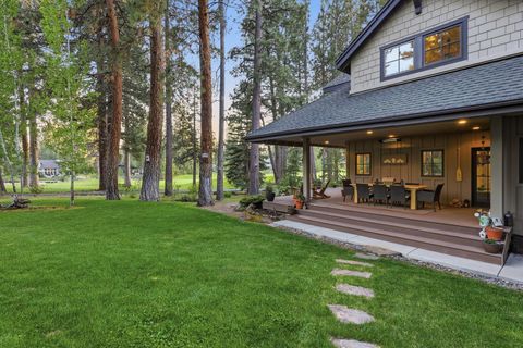 Tiny photo for 18829 Peony Place, Bend, OR 97702 (MLS # 220221330)
