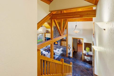 Tiny photo for 18829 Peony Place, Bend, OR 97702 (MLS # 220221330)