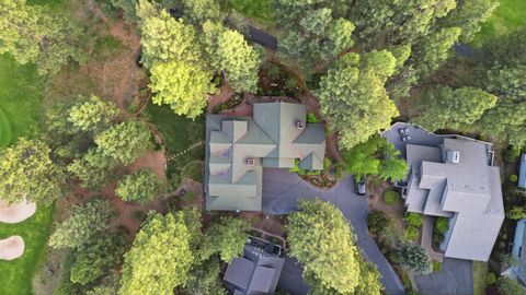 Tiny photo for 18829 Peony Place, Bend, OR 97702 (MLS # 220221330)