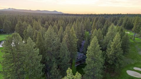 Tiny photo for 18829 Peony Place, Bend, OR 97702 (MLS # 220221330)