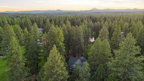 Tiny photo for 18829 Peony Place, Bend, OR 97702 (MLS # 220221330)