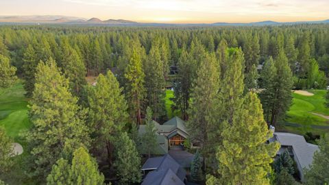 Tiny photo for 18829 Peony Place, Bend, OR 97702 (MLS # 220221330)