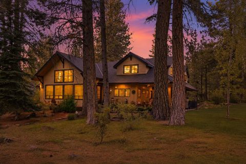 Tiny photo for 18829 Peony Place, Bend, OR 97702 (MLS # 220221330)