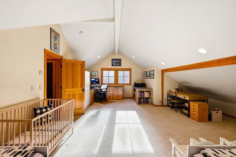 Tiny photo for 18829 Peony Place, Bend, OR 97702 (MLS # 220221330)