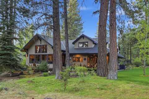 Tiny photo for 18829 Peony Place, Bend, OR 97702 (MLS # 220221330)