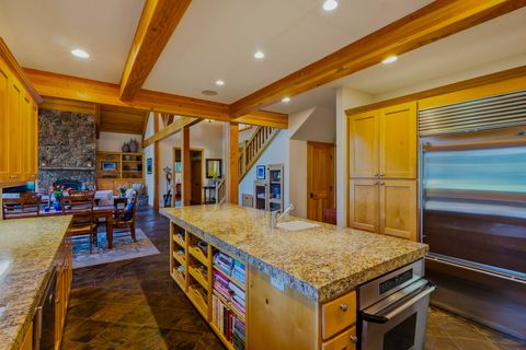 Tiny photo for 18829 Peony Place, Bend, OR 97702 (MLS # 220221330)
