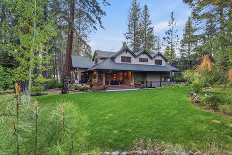 Tiny photo for 18829 Peony Place, Bend, OR 97702 (MLS # 220221330)
