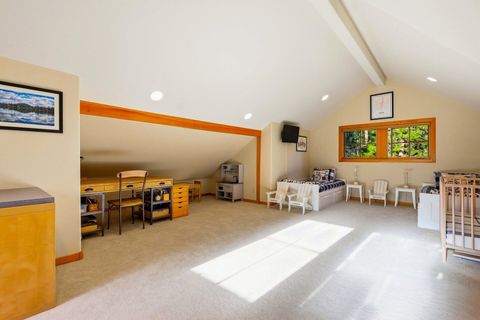 Tiny photo for 18829 Peony Place, Bend, OR 97702 (MLS # 220221330)