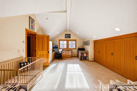 Tiny photo for 18829 Peony Place, Bend, OR 97702 (MLS # 220221330)