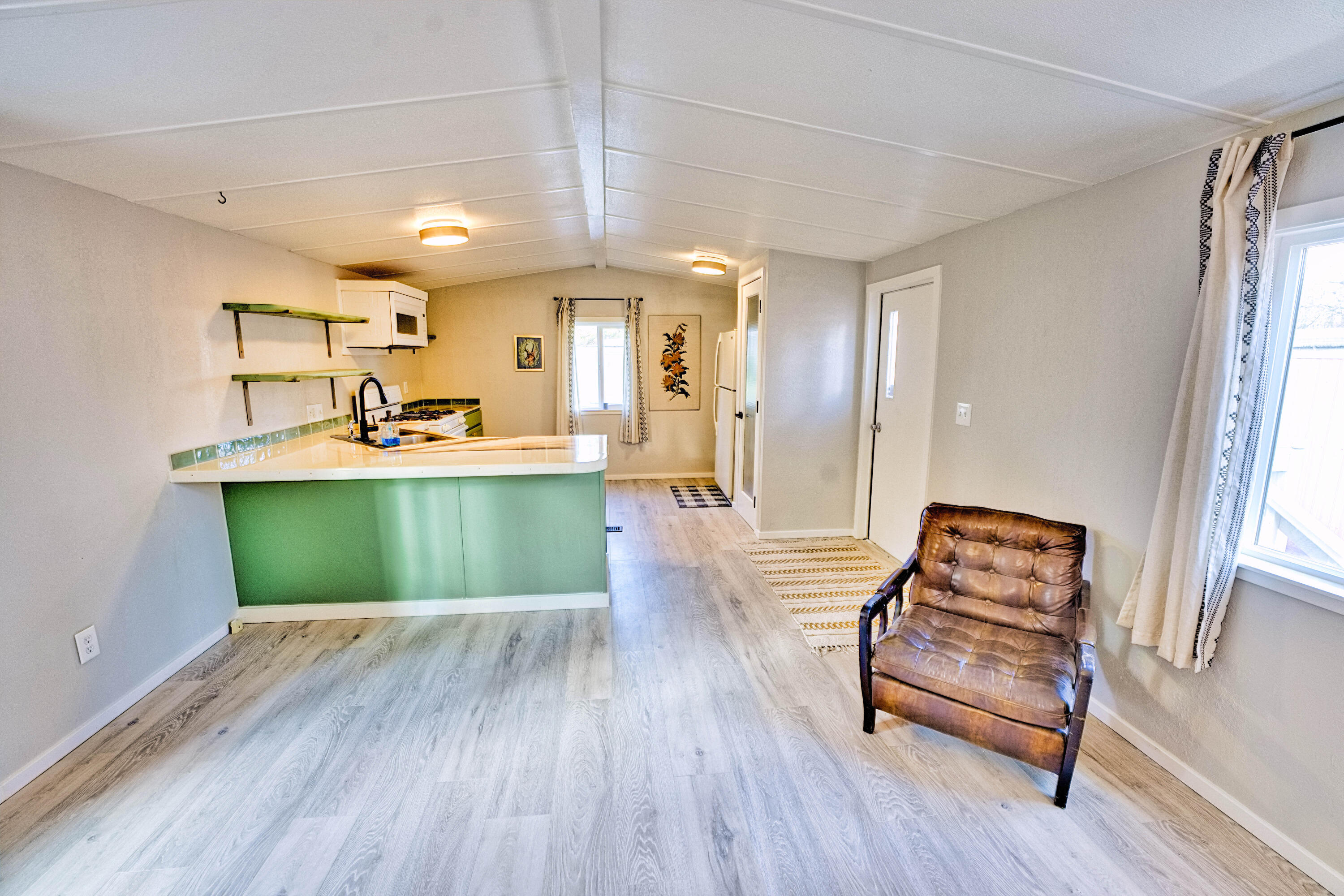 Siskiyou Village Unit No 1 - Residential