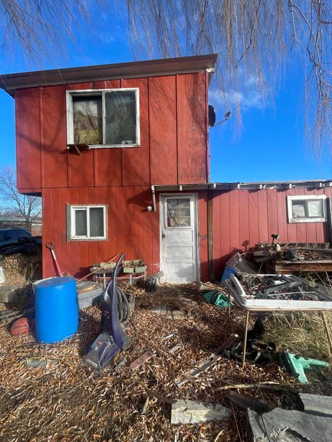Tiny photo for 3364 Johns Avenue, Klamath Falls, OR 97603 (MLS # 220212690)