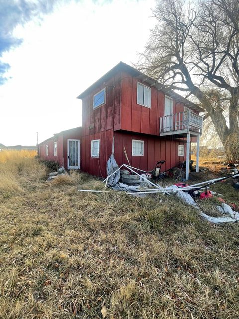 Tiny photo for 3364 Johns Avenue, Klamath Falls, OR 97603 (MLS # 220212690)