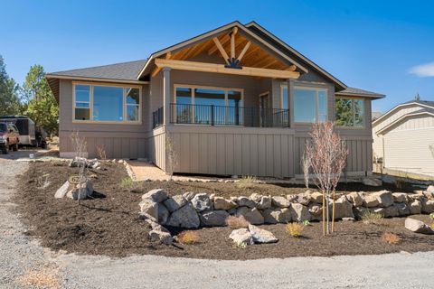 623 Goshawk Drive Redmond OR 97756