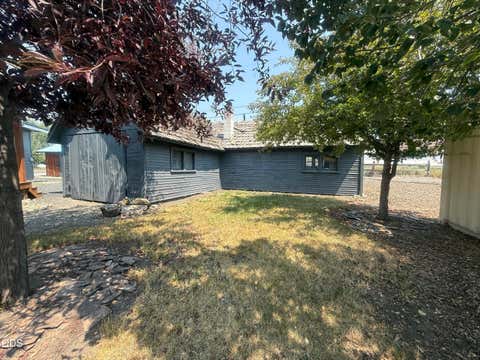 Tiny photo for 216 Avenue B, Seneca, OR 97873 (MLS # 220226154)