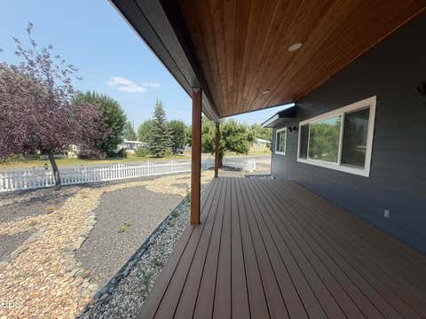 Tiny photo for 216 Avenue B, Seneca, OR 97873 (MLS # 220226154)