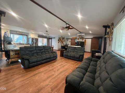 Tiny photo for 216 Avenue B, Seneca, OR 97873 (MLS # 220226154)
