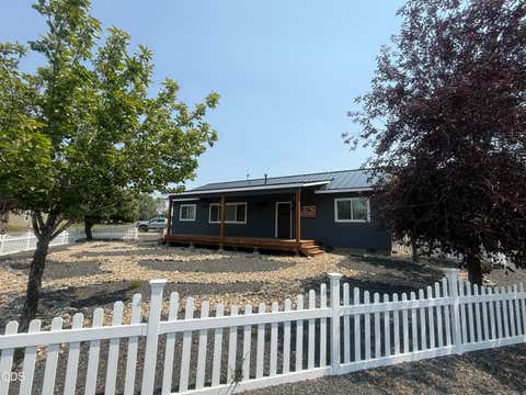 Tiny photo for 216 Avenue B, Seneca, OR 97873 (MLS # 220226154)