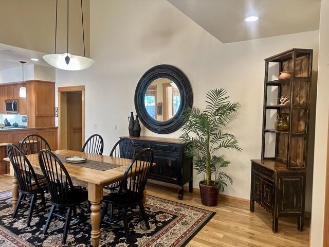 57190 Evergreen Loop 22