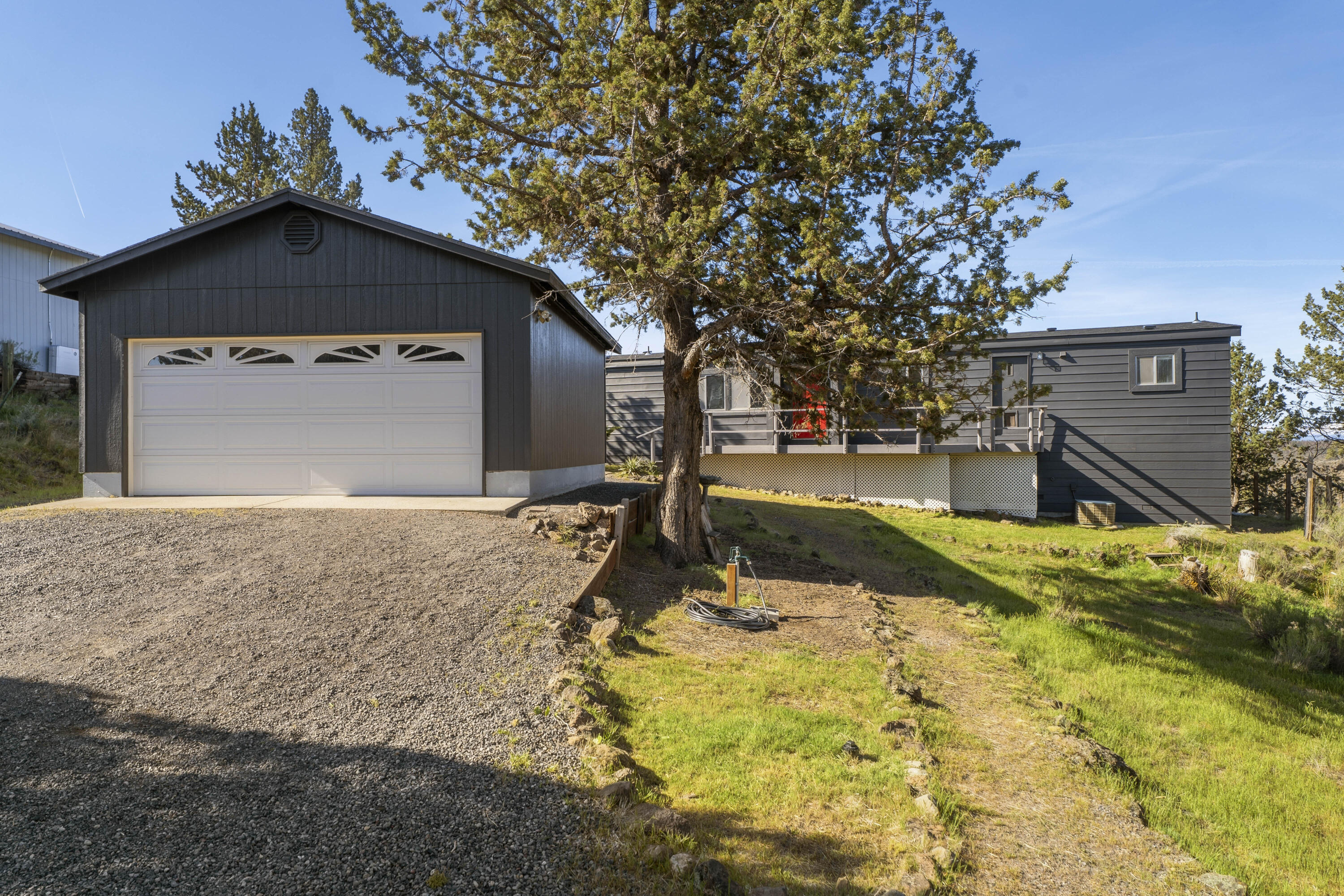 9318 SW Panorama Road