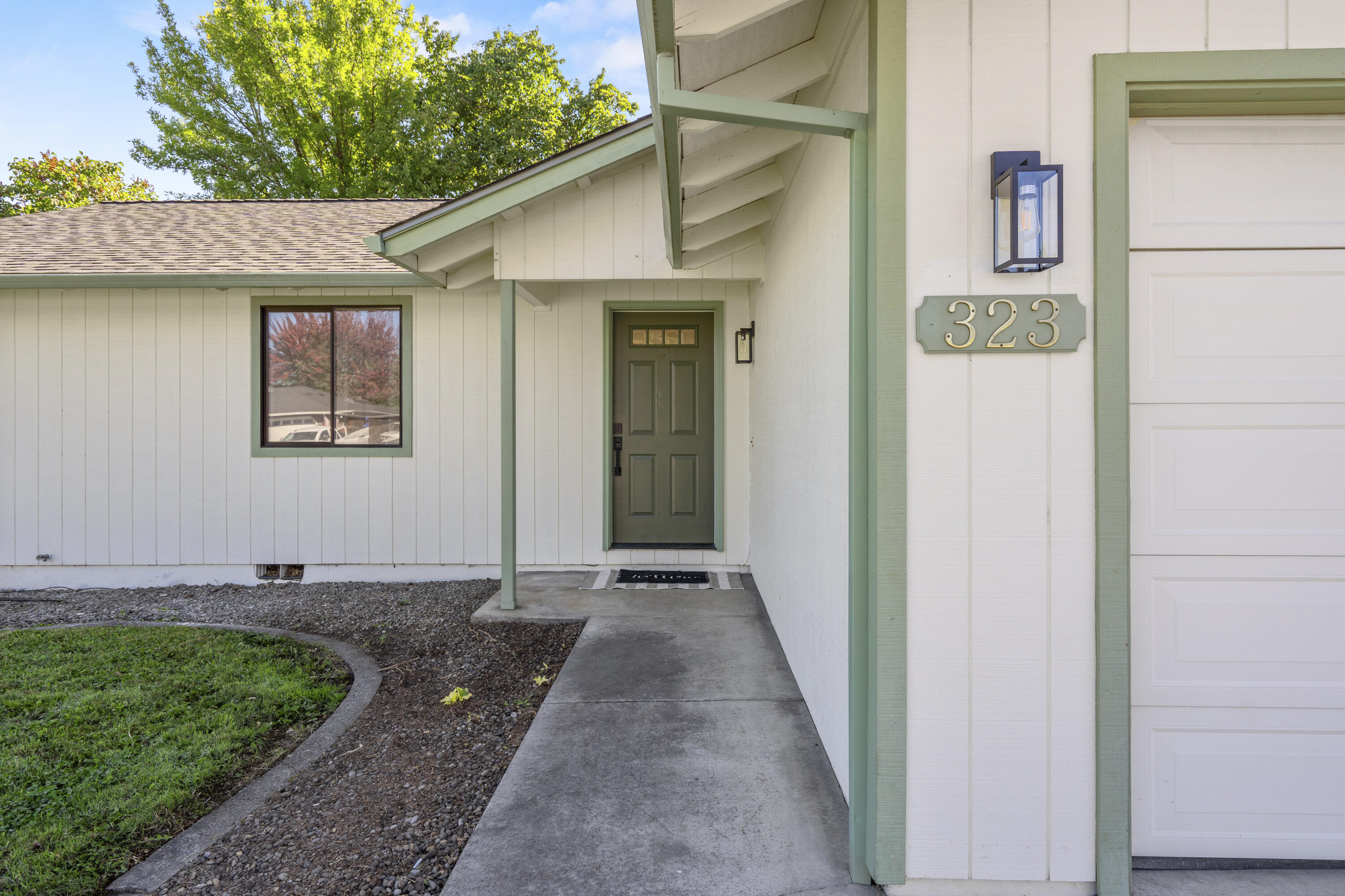 Snowy Butte Meadows - Residential