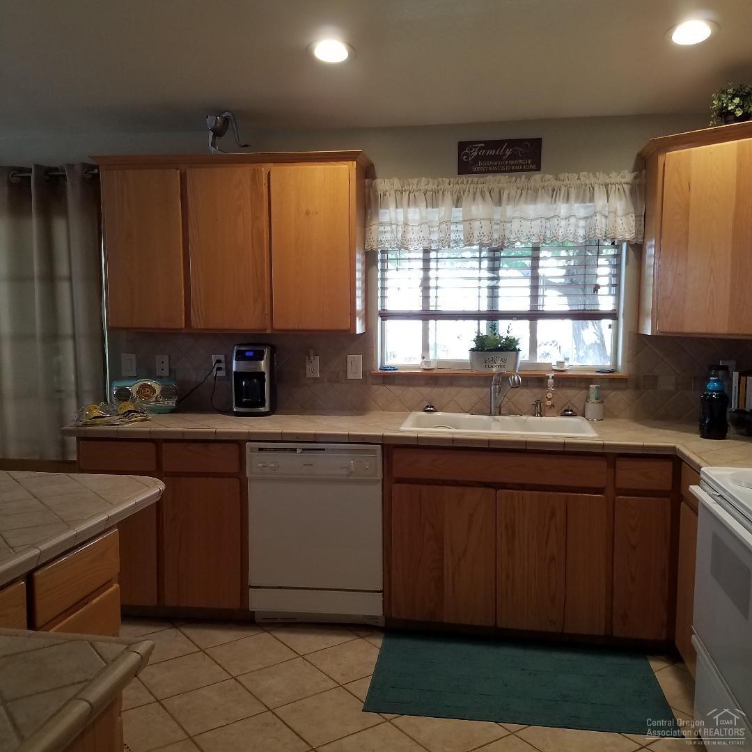 Golden Horseshoe - Residential