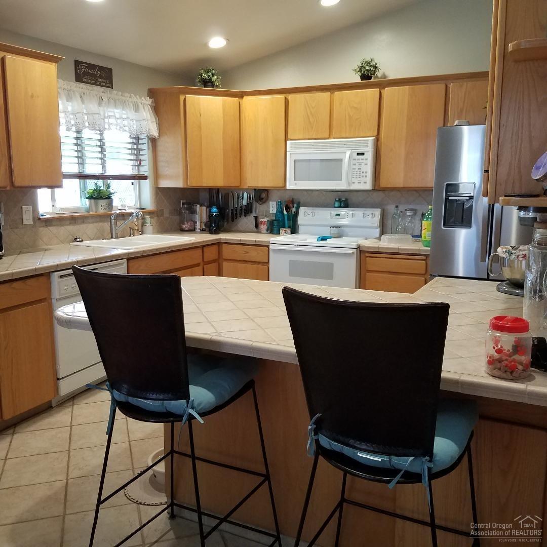 Golden Horseshoe - Residential