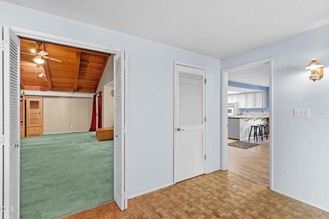 Tiny photo for 2951 Barclay Road, Medford, OR 97504 (MLS # 220223879)