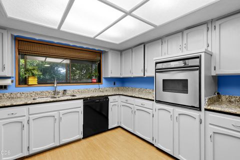 Tiny photo for 2951 Barclay Road, Medford, OR 97504 (MLS # 220223879)