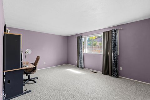 Tiny photo for 2951 Barclay Road, Medford, OR 97504 (MLS # 220223879)