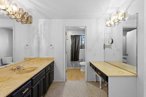 Tiny photo for 2951 Barclay Road, Medford, OR 97504 (MLS # 220223879)