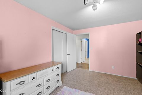 Tiny photo for 2951 Barclay Road, Medford, OR 97504 (MLS # 220223879)