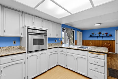Tiny photo for 2951 Barclay Road, Medford, OR 97504 (MLS # 220223879)