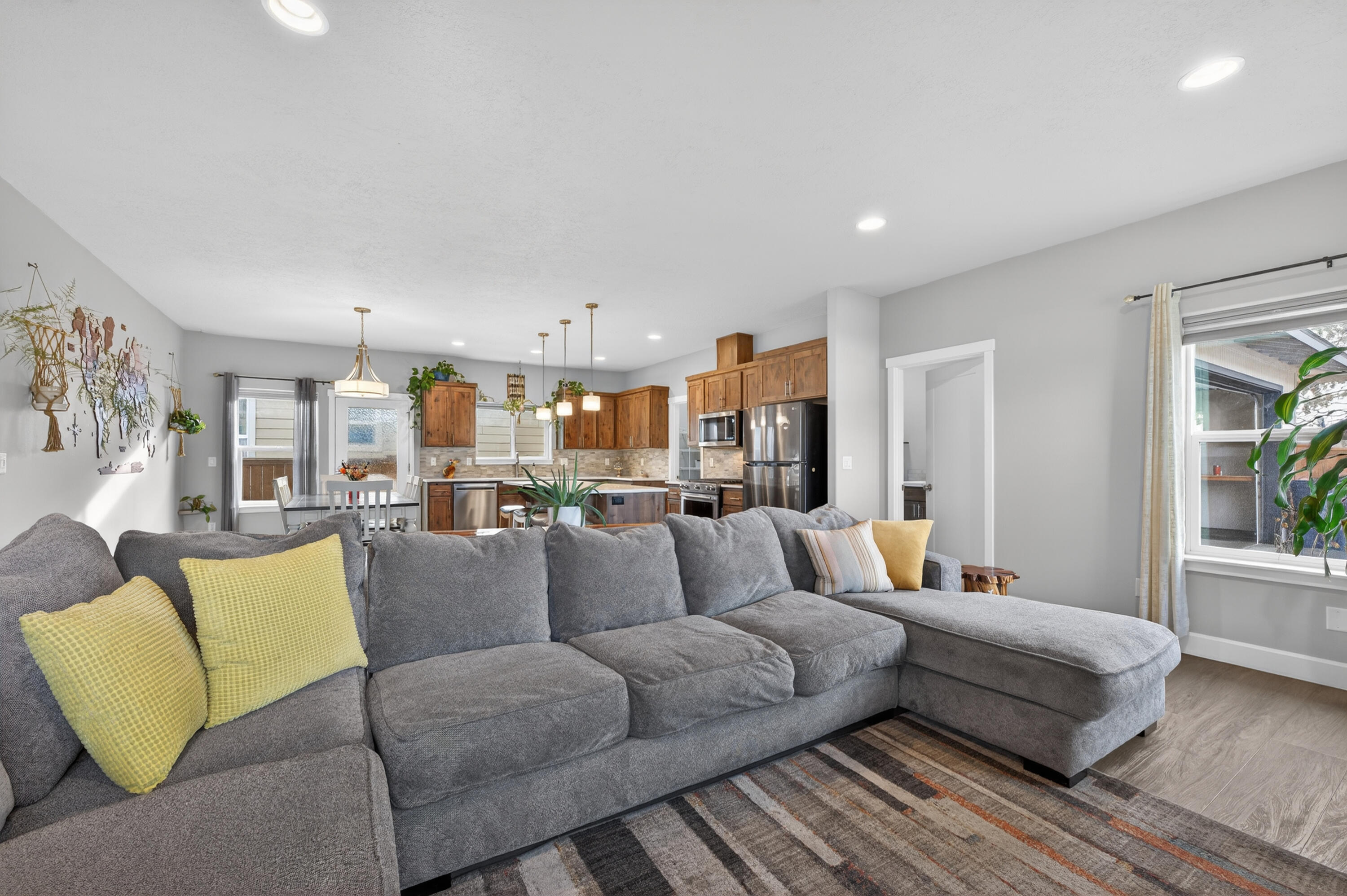 Canyon Rim Village - Residential