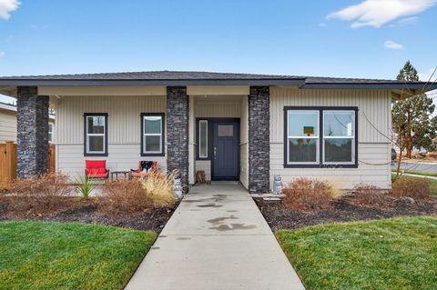 559 NW Rimrock Court Redmond OR 97756