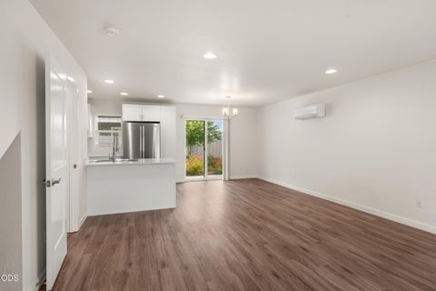 Tiny photo for 185 Northridge Terrace, Medford, OR 97501 (MLS # 220223881)