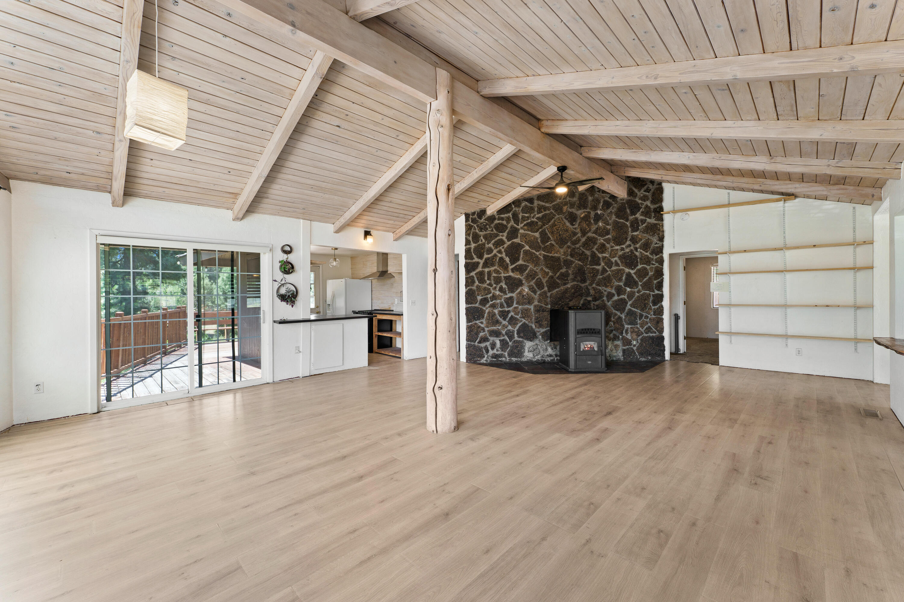 19143 Pumice Butte Road