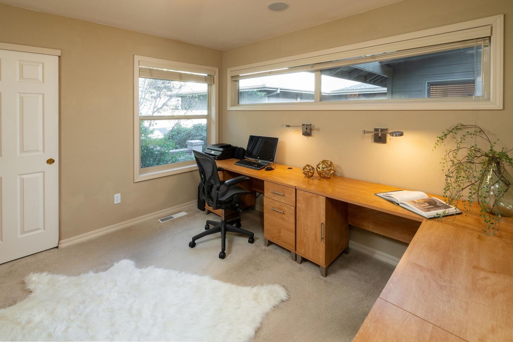 Awbrey Glen - Residential