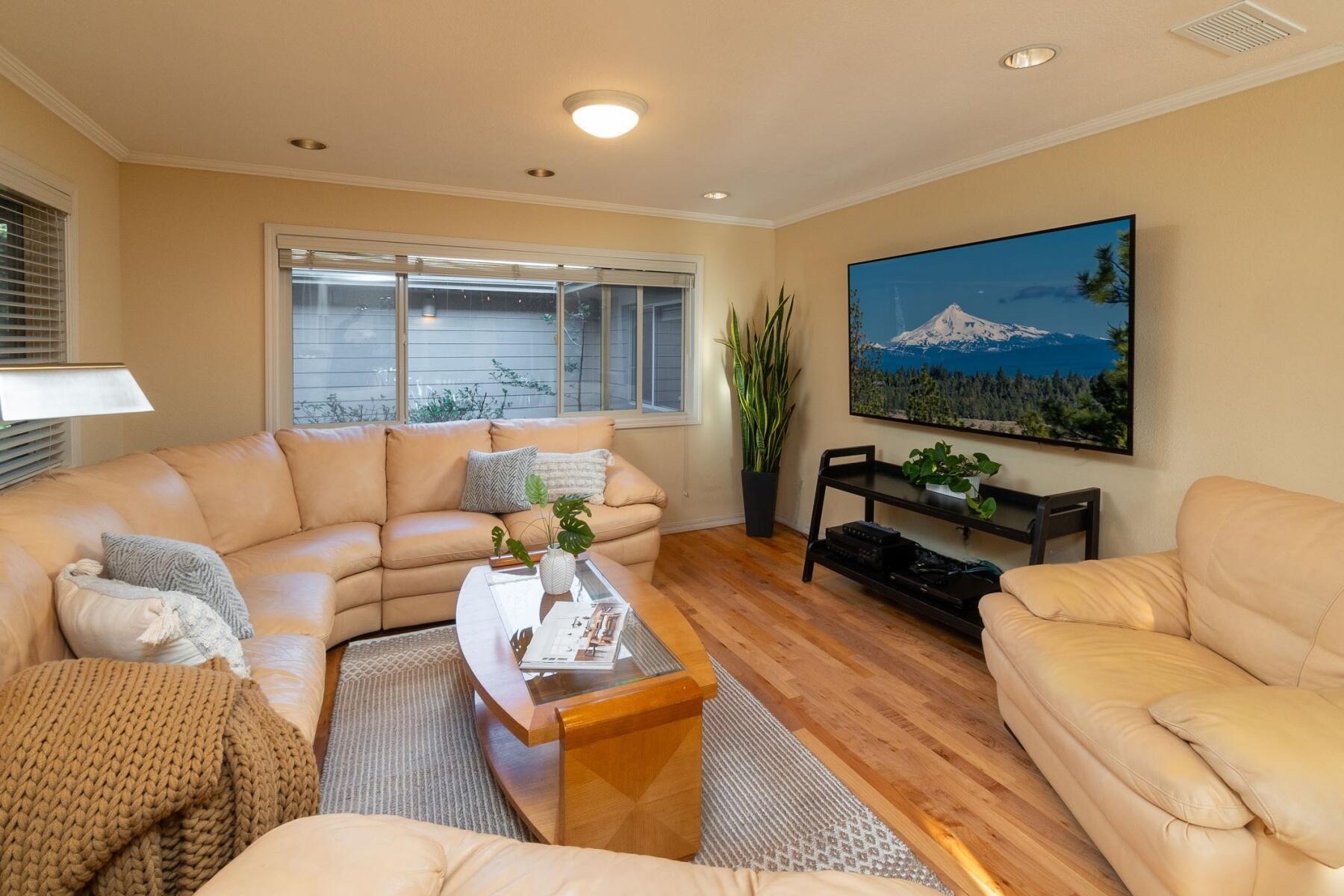 Awbrey Glen - Residential