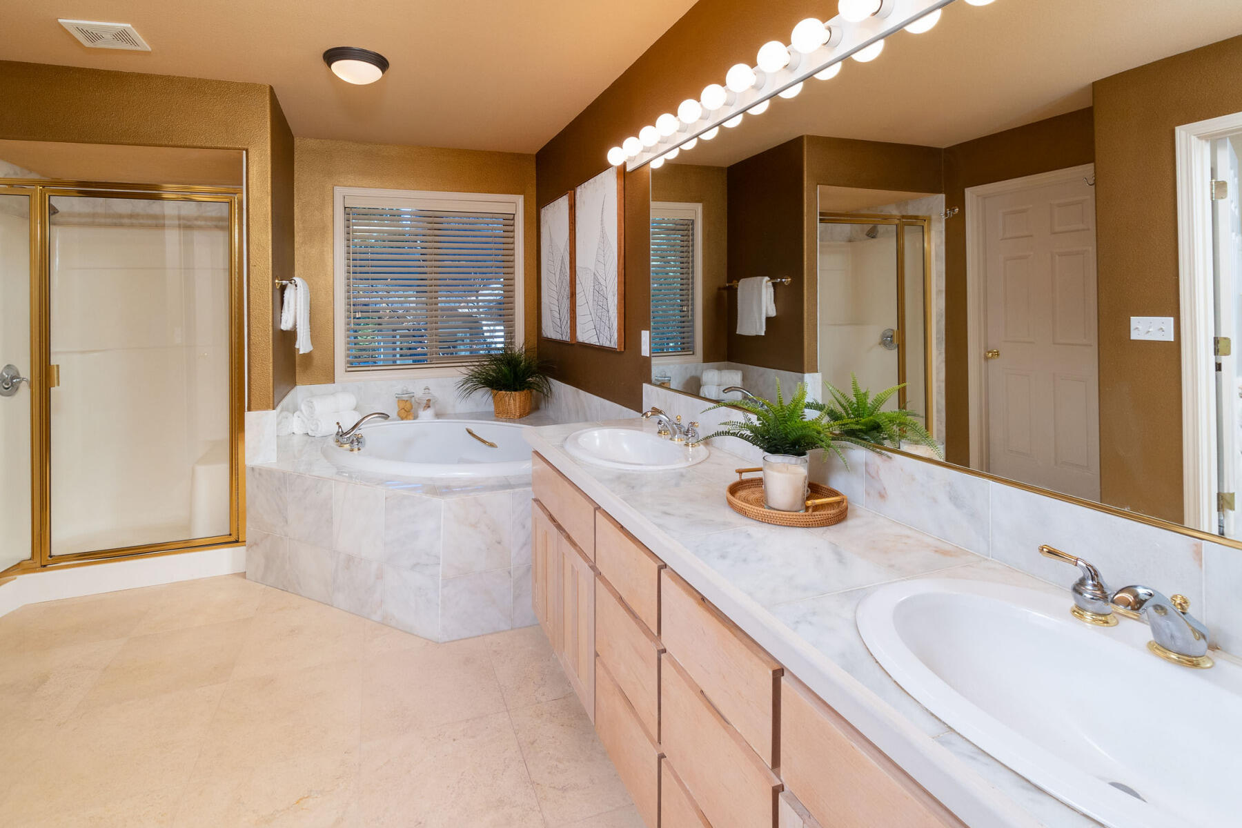 Awbrey Glen - Residential