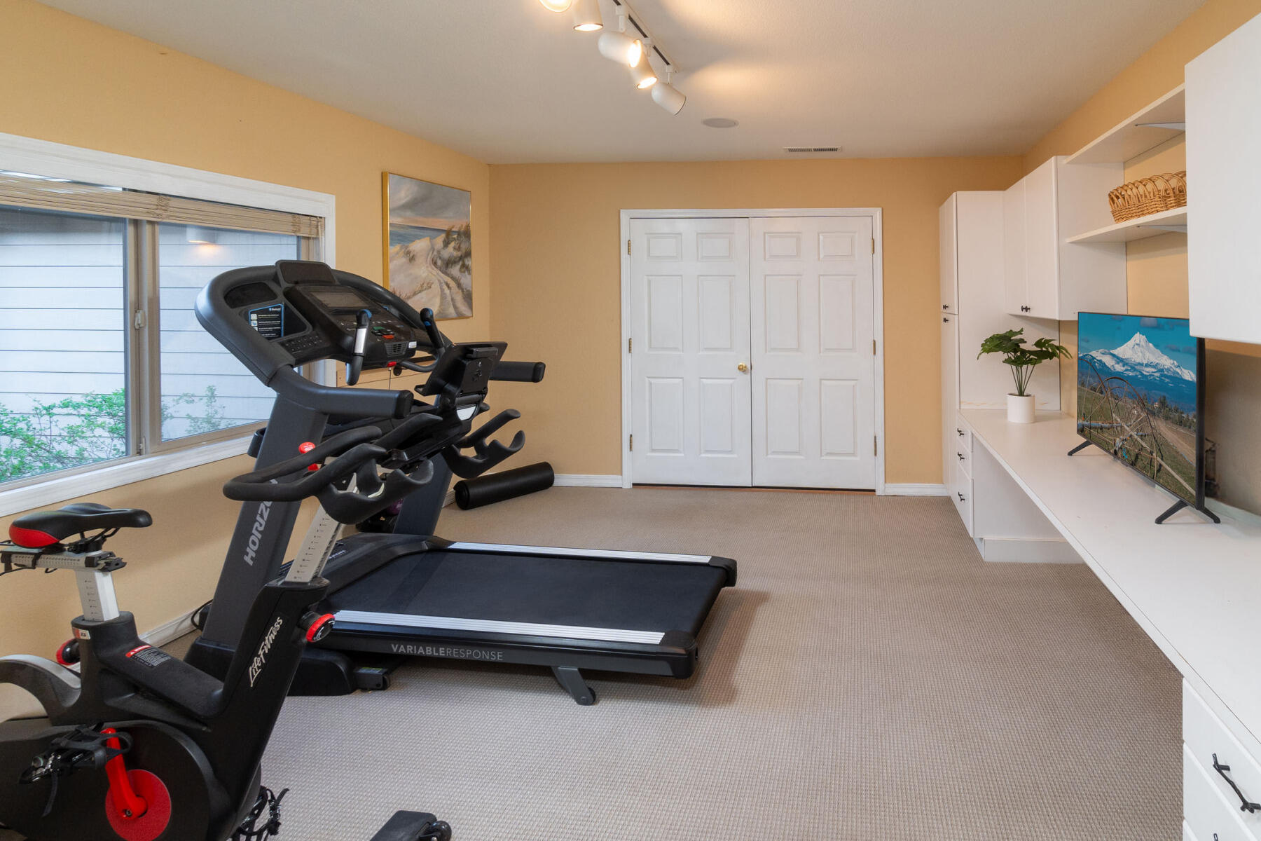 Awbrey Glen - Residential