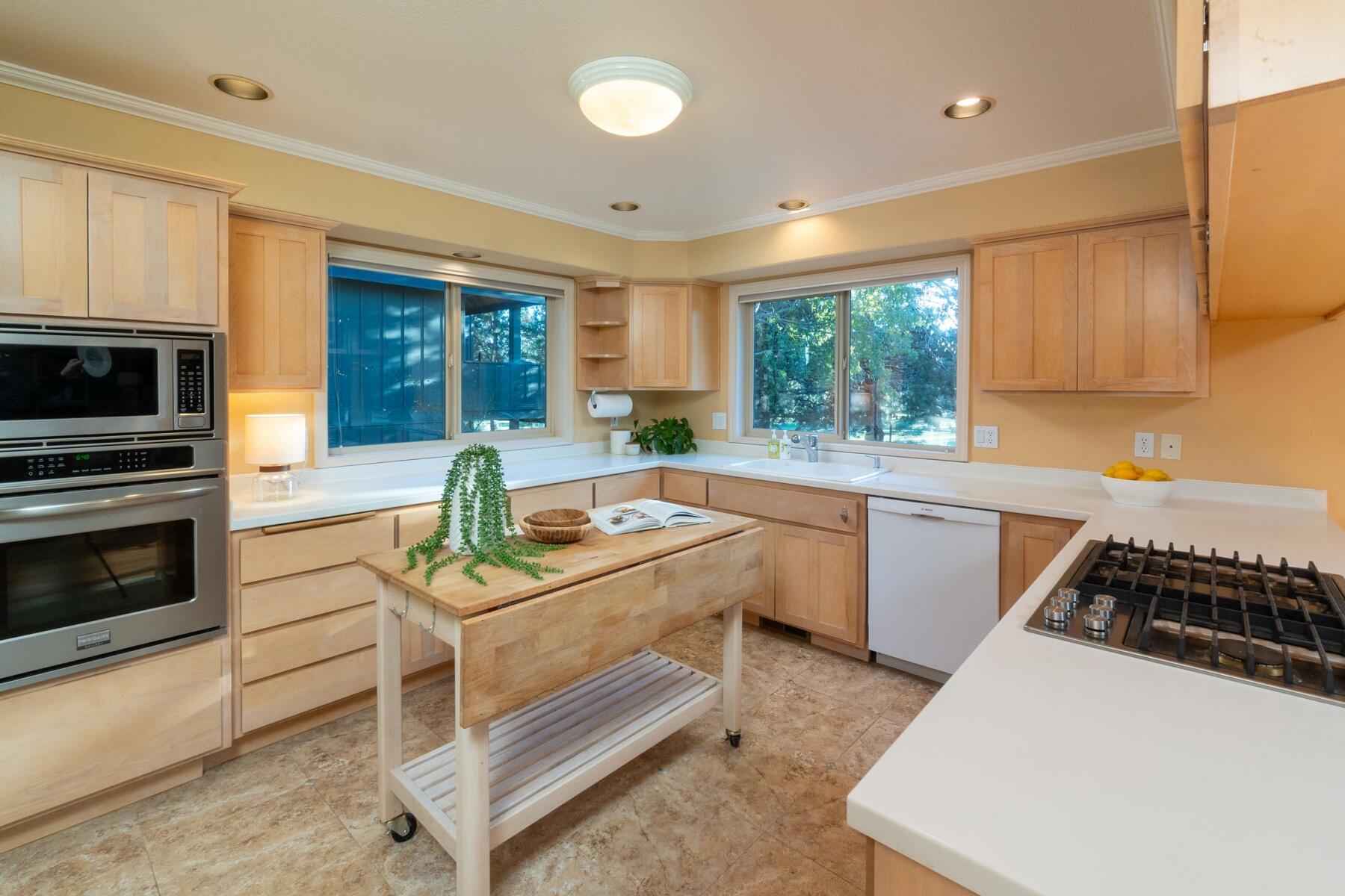 Awbrey Glen - Residential