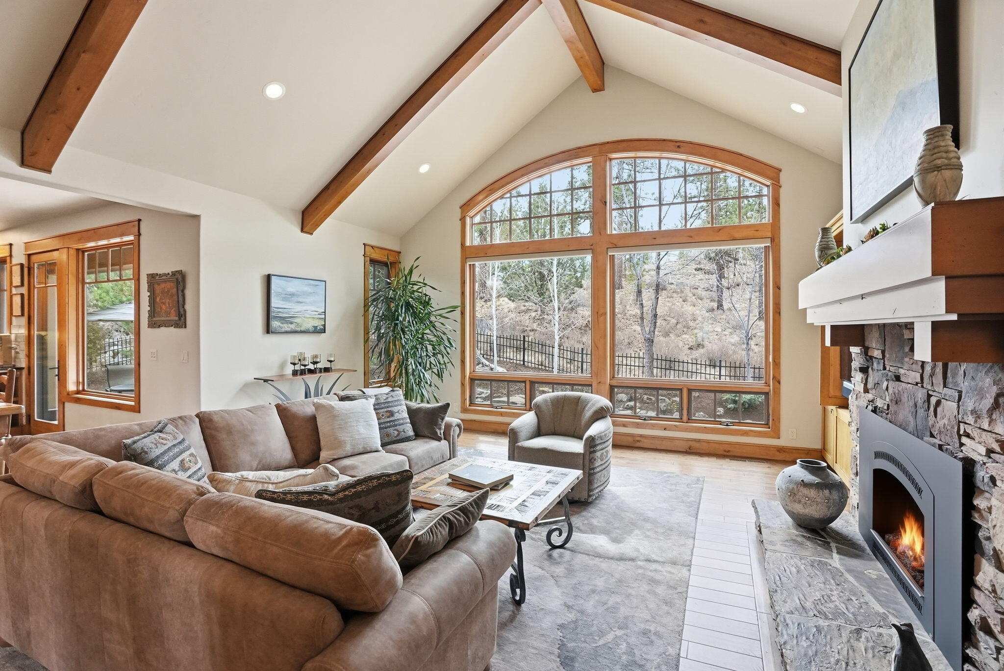 143 NW Champanelle Way