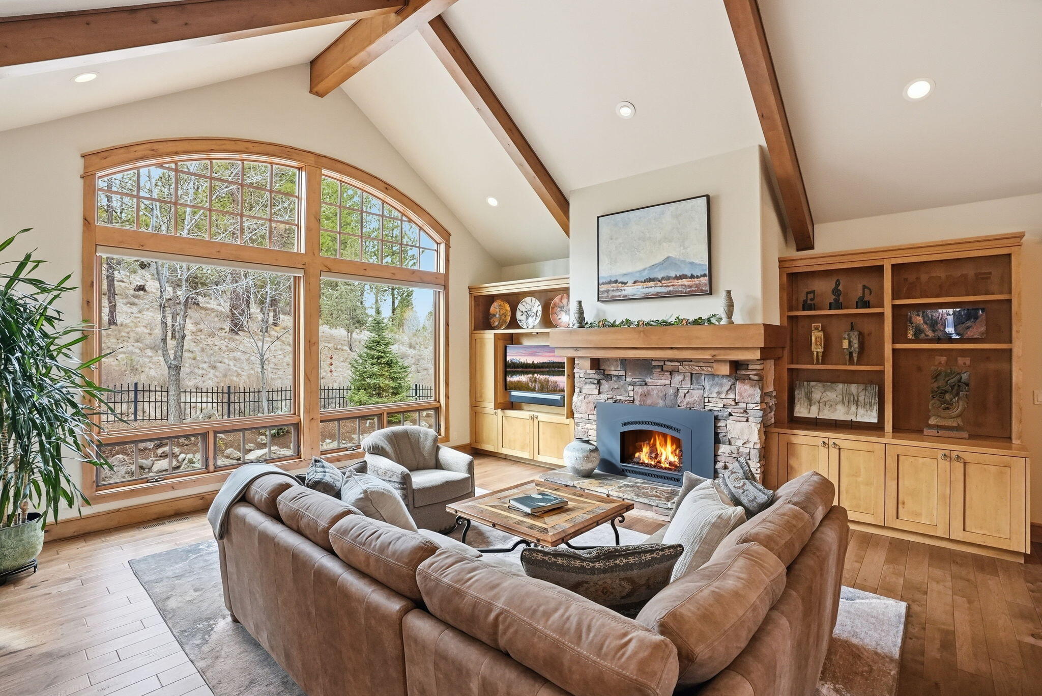 143 NW Champanelle Way