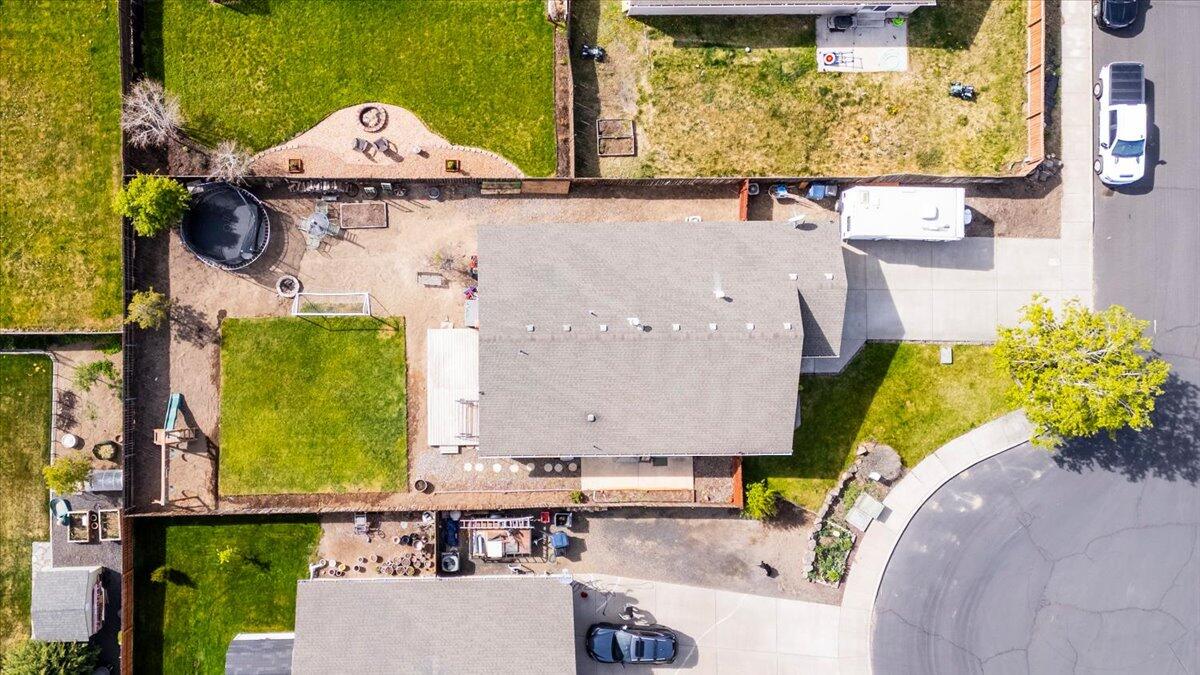 3020 NW 9th Court