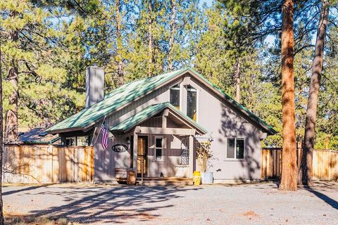 Tiny photo for 69288 Ladigo, Sisters, OR 97759 (MLS # 220215178)