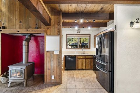 Tiny photo for 69288 Ladigo, Sisters, OR 97759 (MLS # 220215178)