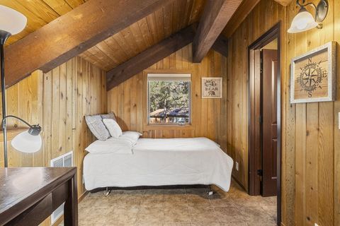 Tiny photo for 69288 Ladigo, Sisters, OR 97759 (MLS # 220215178)